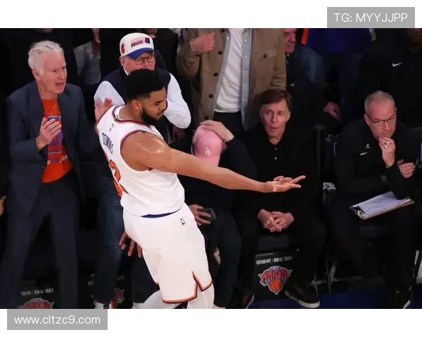 尼克斯逆转步行者展现强大韧性客场赢得关键胜利